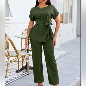Elegant Olive Green Women's 2pc set NWT size XL